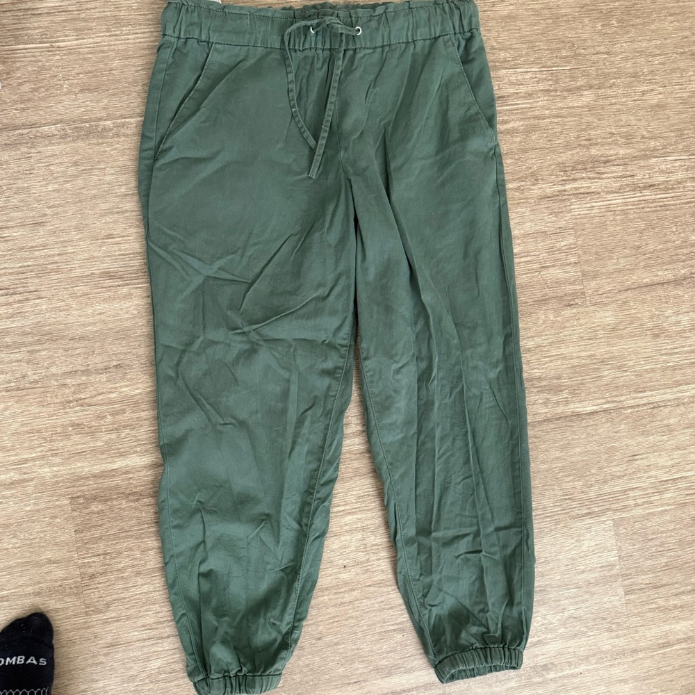 Women’s  Green Jogger Pants